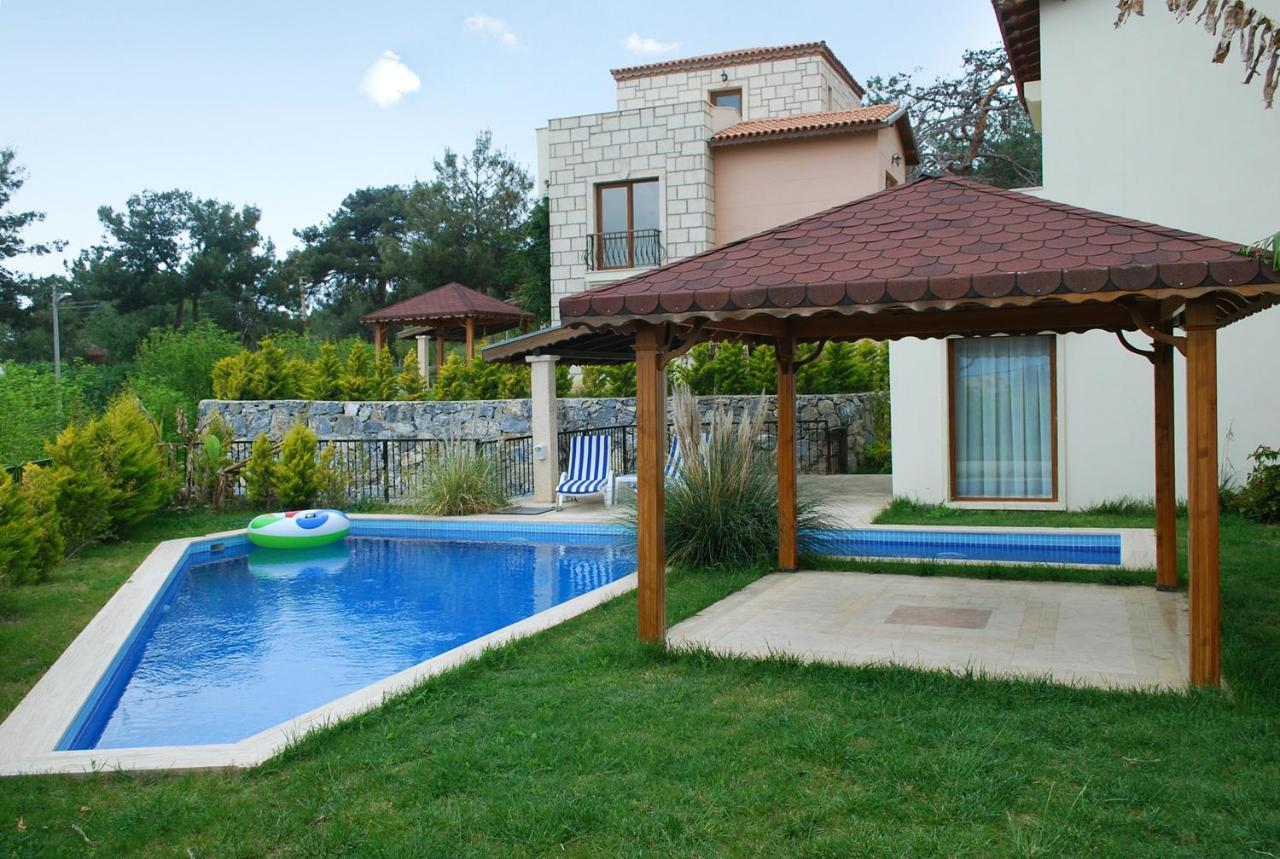 House With 4 Bedrooms In Kusadasi With Private Pool And Enclosed Garden 2 Km From The Beach Soğucak Buitenkant foto