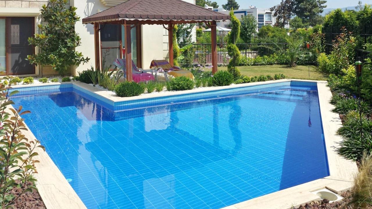 House With 4 Bedrooms In Kusadasi With Private Pool And Enclosed Garden 2 Km From The Beach Soğucak Buitenkant foto